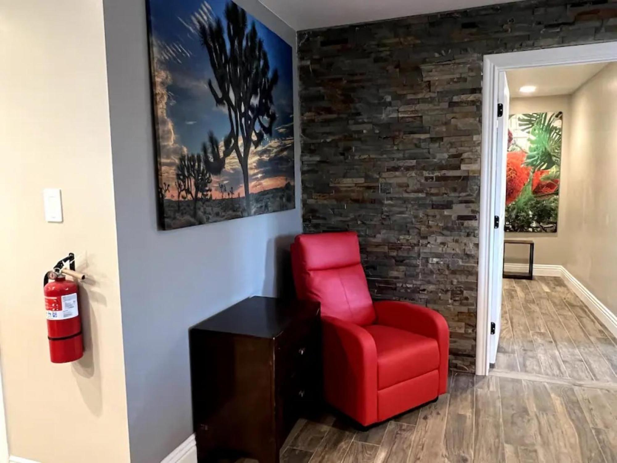 Lux Private Home - Pool, Billiards, 8 Smart Tvs, Board Games, Cotton Bedding - The Stone Sanctuary At Mccullough Hills Trailhead Λας Βέγκας Εξωτερικό φωτογραφία