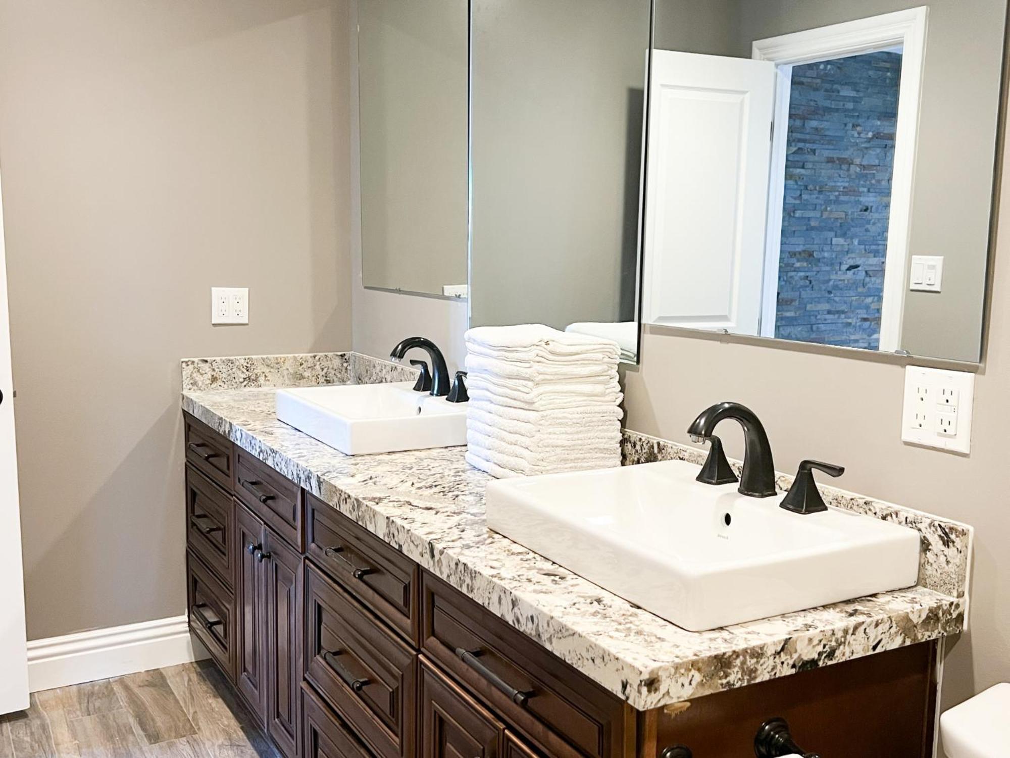 Lux Private Home - Pool, Billiards, 8 Smart Tvs, Board Games, Cotton Bedding - The Stone Sanctuary At Mccullough Hills Trailhead Λας Βέγκας Εξωτερικό φωτογραφία