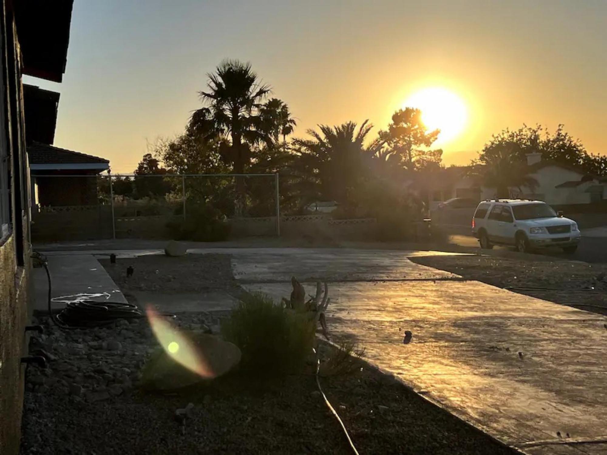 Lux Private Home - Pool, Billiards, 8 Smart Tvs, Board Games, Cotton Bedding - The Stone Sanctuary At Mccullough Hills Trailhead Λας Βέγκας Εξωτερικό φωτογραφία