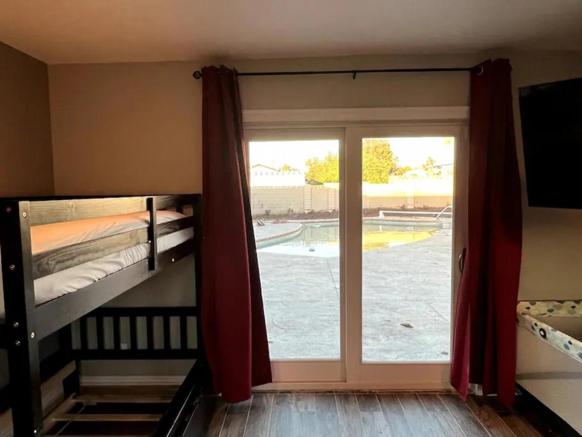 Lux Private Home - Pool, Billiards, 8 Smart Tvs, Board Games, Cotton Bedding - The Stone Sanctuary At Mccullough Hills Trailhead Λας Βέγκας Εξωτερικό φωτογραφία