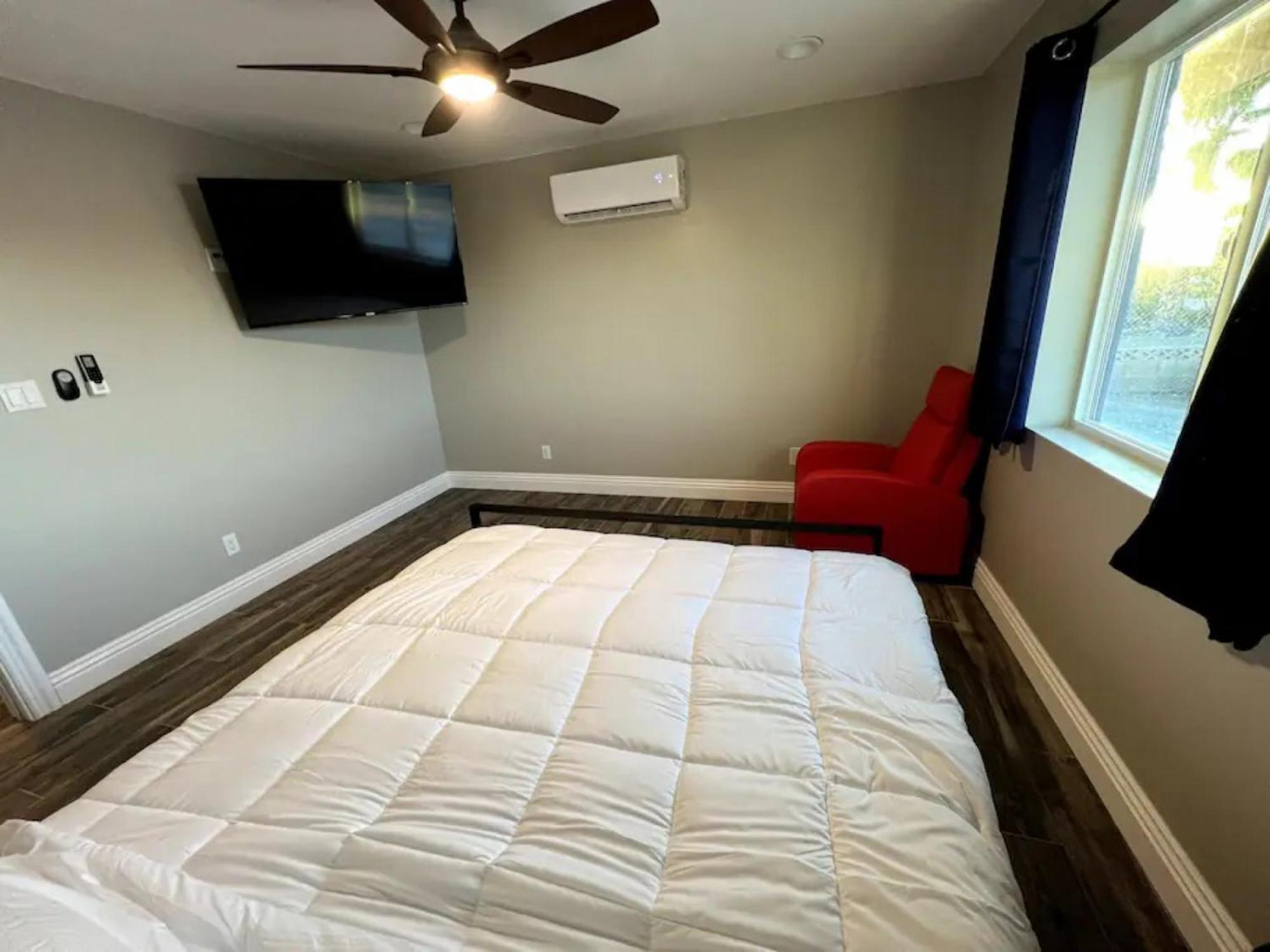 Lux Private Home - Pool, Billiards, 8 Smart Tvs, Board Games, Cotton Bedding - The Stone Sanctuary At Mccullough Hills Trailhead Λας Βέγκας Εξωτερικό φωτογραφία