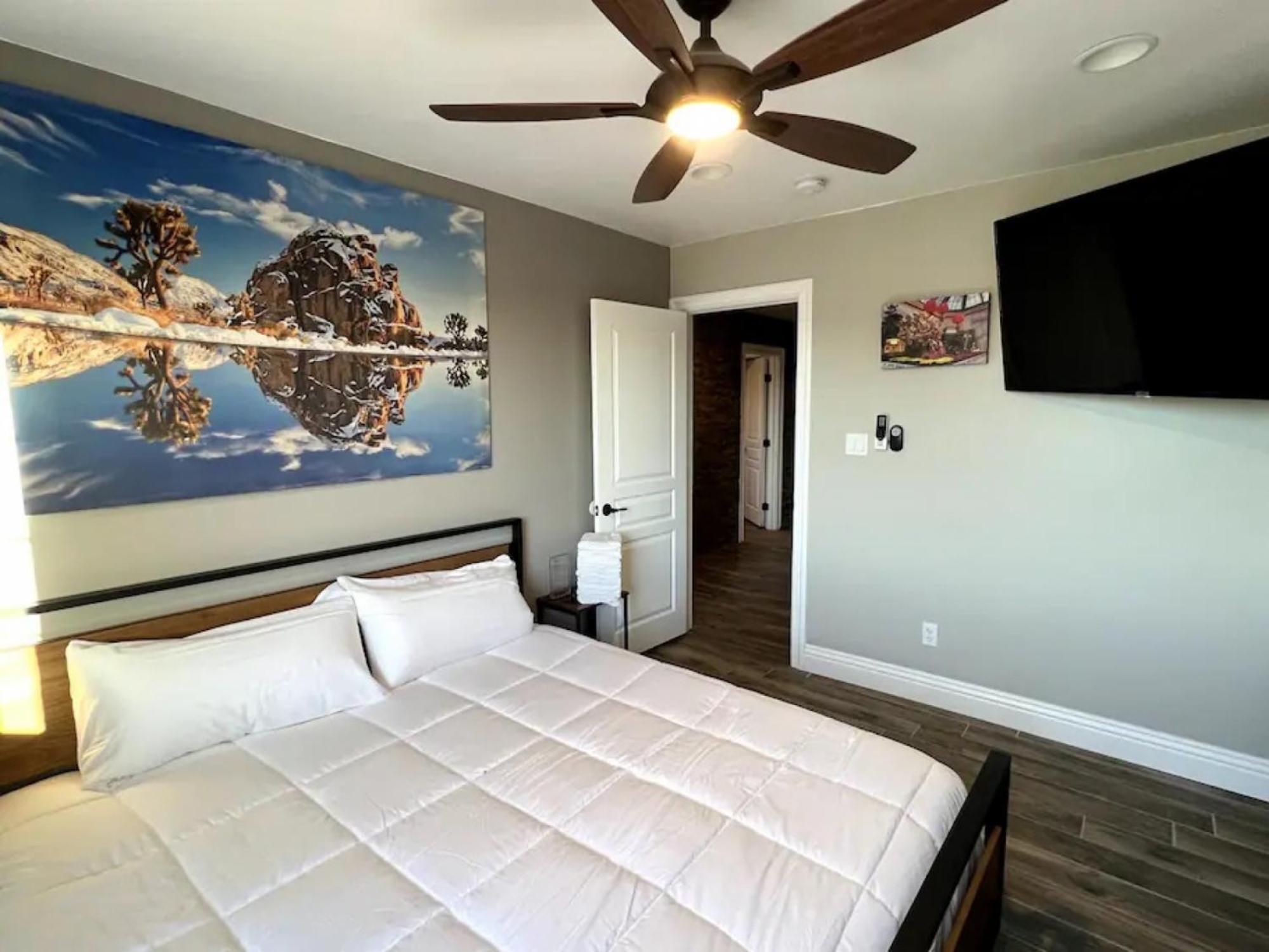 Lux Private Home - Pool, Billiards, 8 Smart Tvs, Board Games, Cotton Bedding - The Stone Sanctuary At Mccullough Hills Trailhead Λας Βέγκας Εξωτερικό φωτογραφία